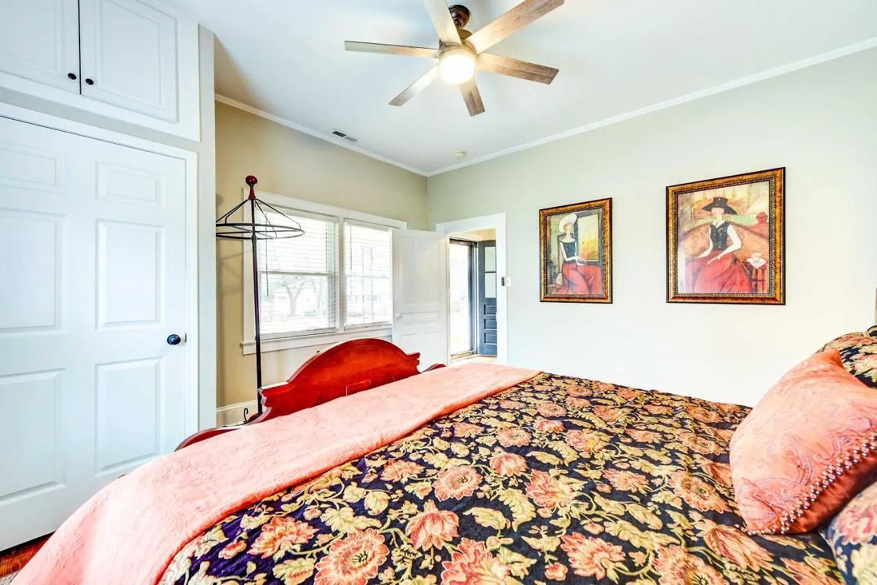Adorable Charlotte Vacation Rental In Noda! 0*,  United States